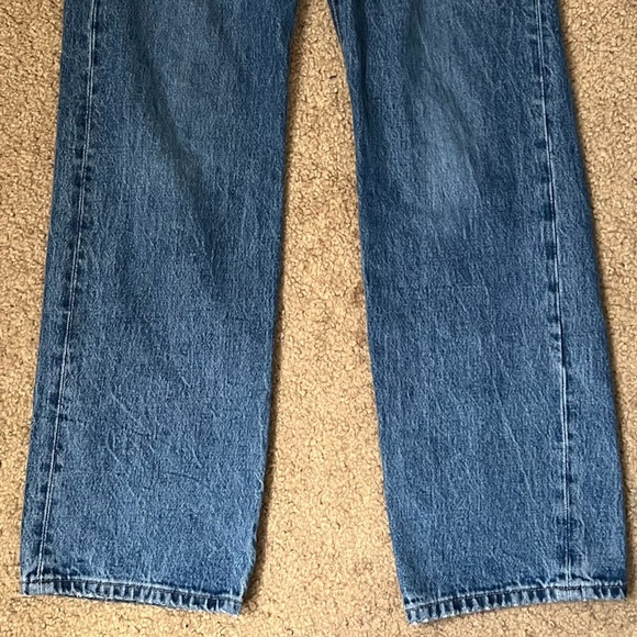 Levi's Premium Denim 501 '90s Mid Rise Jeans Size 28 x 30 - Picture 4 of 8